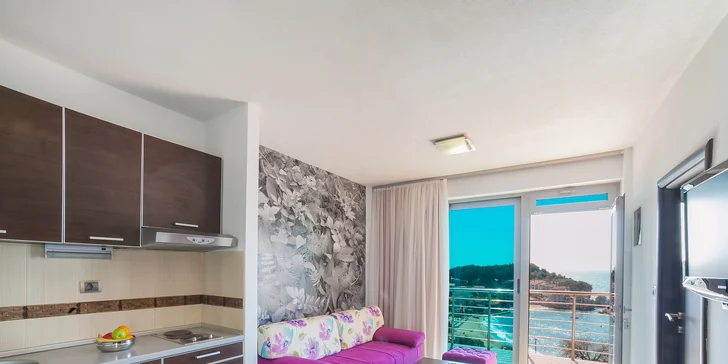 Černá Hora - Sveti Stefan: plně vybavené apartmány až pro 6 osob jen kousek od moře