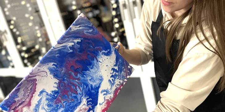 Zážitkové malování obrazů pro 1 i 2 osoby: metoda fluid art, epoxidová pryskyřice i alkoholové inkousty