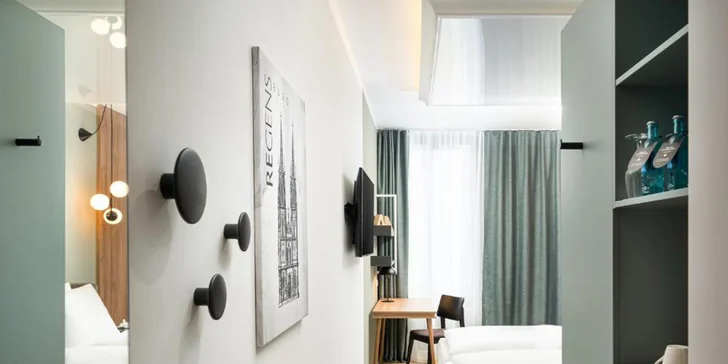 Poznejte Regensburg: moderní hotel v centru města, snídaně, památky i nákupy