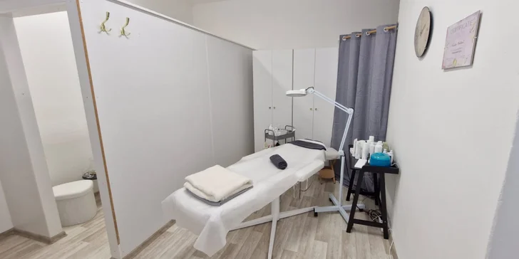 Kompletní péče o pleť: masáž Gua Sha, hloubkové čištění i chemický peeling