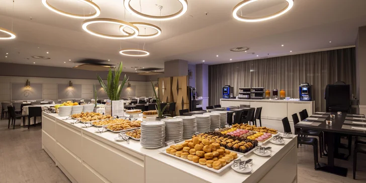 Verona: 4* hotel se snídaní či polopenzí vč. neomezeného fitness