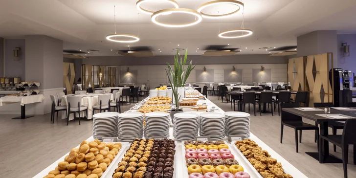 Verona: 4* hotel se snídaní či polopenzí vč. neomezeného fitness