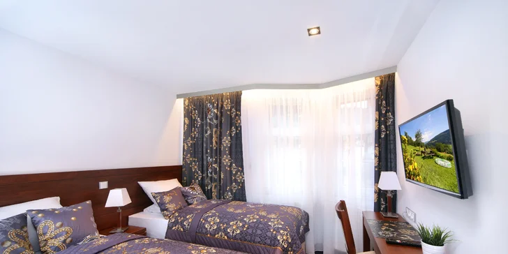 Pobyt v historickém hotelu v centru Špindlerova Mlýna se snídaní či polopenzí