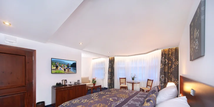 Pobyt v historickém hotelu v centru Špindlerova Mlýna se snídaní či polopenzí