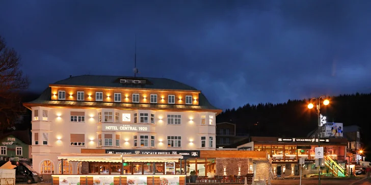 Pobyt v historickém hotelu v centru Špindlerova Mlýna se snídaní či polopenzí