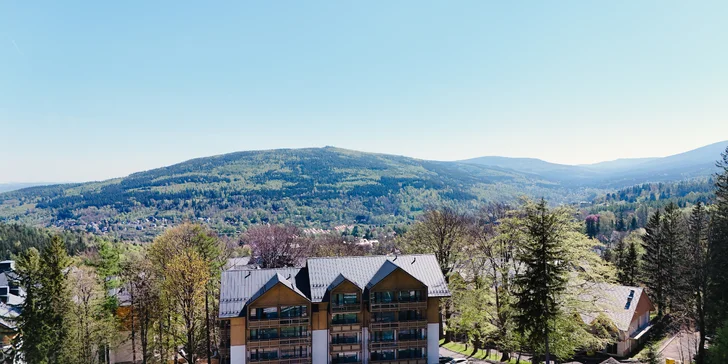 Nový resort v polských Jizerkách: se snídaní či polopenzí, možnost i apartmánu s privátní saunou