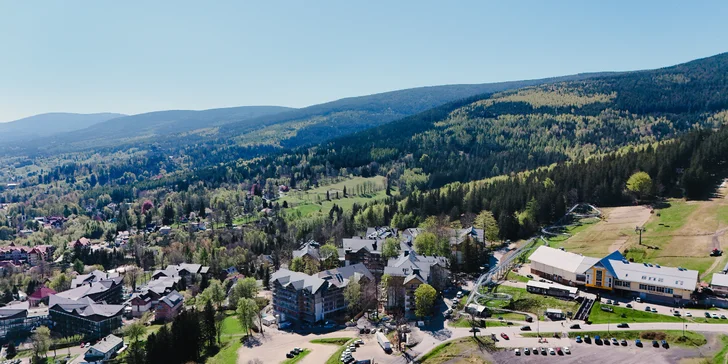 Nový resort v polských Jizerkách: se snídaní či polopenzí, možnost i apartmánu s privátní saunou