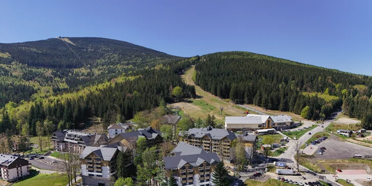 Nový resort v polských Jizerkách: se snídaní či polopenzí, možnost i apartmánu s privátní saunou