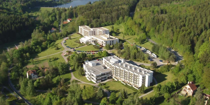 Dovolená v Luhačovicích: all inclusive vč. nápojů, bazén, sauna, zábal i masáž