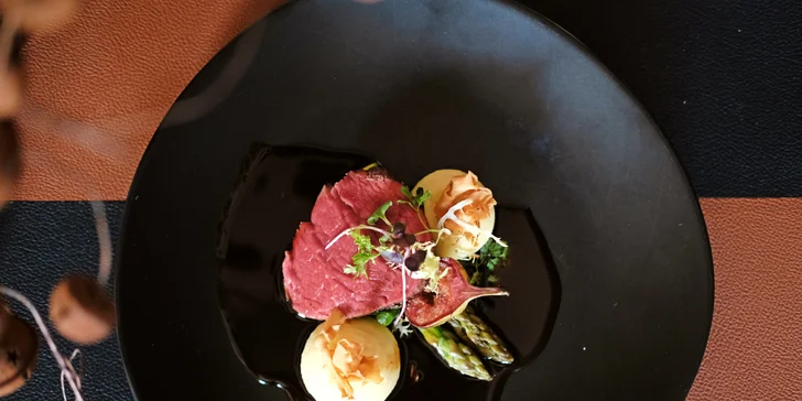 Degustační smoukované menu o 5 chodech v River's smokelab pro 2 osoby