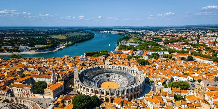 Zájezd do Provence a k Azurovému pobřeží: 3 noci se snídaní, doprava busem, koupání