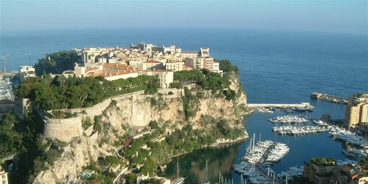 Zájezd do Provence a k Azurovému pobřeží: 3 noci se snídaní, doprava busem, koupání