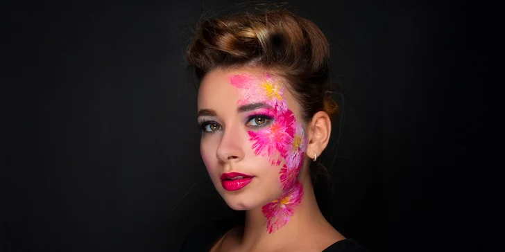 Základní kurz líčení pro 1 či 2 osoby i s balíčkem produktů Mary Kay v hodnotě 500 Kč