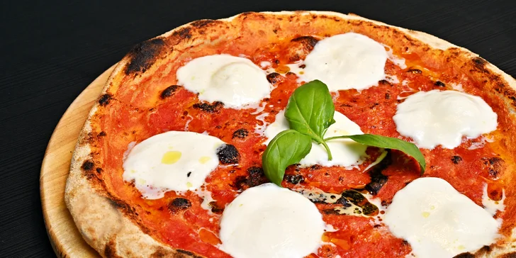 Vyhlášená pizza v Capybara pizza: 1 nebo 2 pizzy dle výběru, možnost i s proseccem