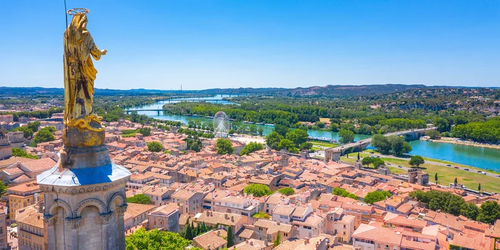 Zájezd do Provence a k Azurovému pobřeží: 3 noci se snídaní, doprava busem, koupání