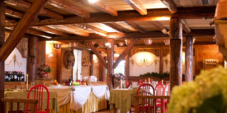 Italské Alpy: hotel v Pinzolu se vstupem do wellness, snídaněmi či polopenzí