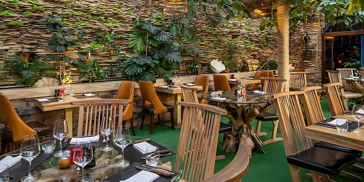 Jihoamerické Churrasco Rodízio připravené na ohni pro 2 osoby v restauraci La Casa Latina