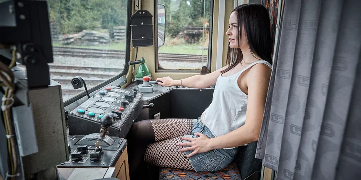 Vzpomínka jako umělecké dílo: portréty pro jednotlivce i páry, rodinné a těhotenské focení