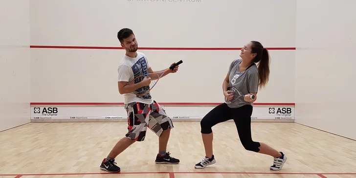 1 hodina pronájmu squashového kurtu ve sportovním centru Replay
