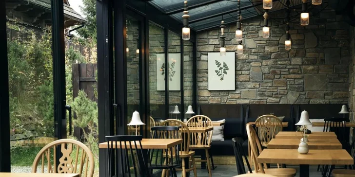 Odpočiňte si uprostřed přírody: luxusní boutique resort se snídaní a wellness u Tatranského národního parku