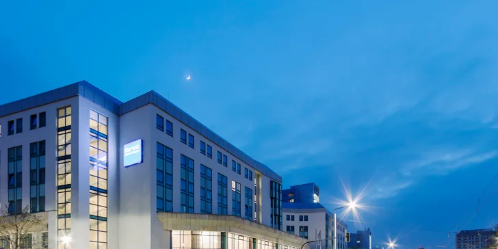 4* hotel v centru Drážďan: snídaně v ceně, dítě do 11,9 let zdarma, možnost wellness