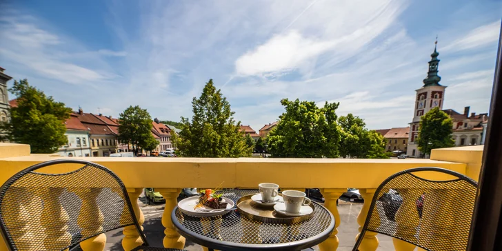 Pobyt ve 4* hotelu ve Slaném se snídaní i romantika se slavnostní večeří a wellness