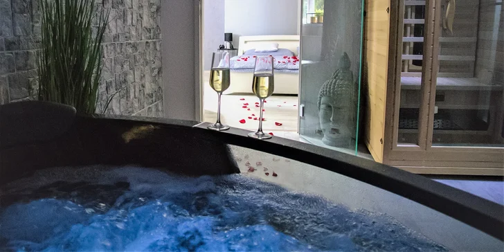 Romantika a relax na jihu Moravy: wellness apartmán s privátní vířivkou a saunou