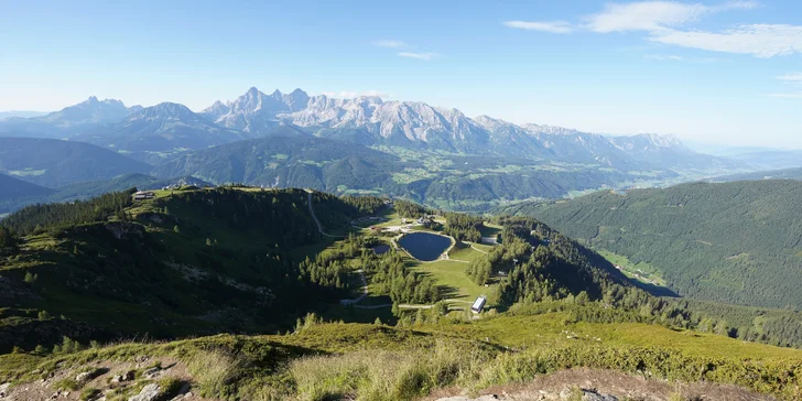 Třídenní zájezd k rakouským jezerům a na Dachstein: ubytování s polopenzí, bus, průvodce