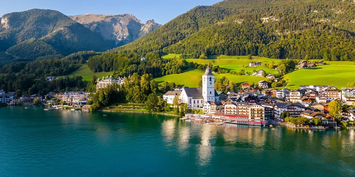 Třídenní zájezd k rakouským jezerům a na Dachstein: ubytování s polopenzí, bus, průvodce