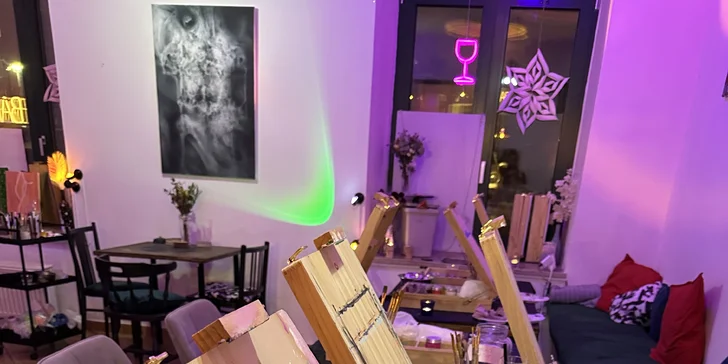 Malování s vínem pro jednoho, pár i partu přátel vč. plátna a pomůcek