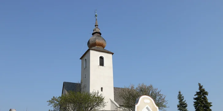 Na 1 den k Balatonu: vyhlášené letovisko Balatonalmádi, dooprava busem tam i zpět