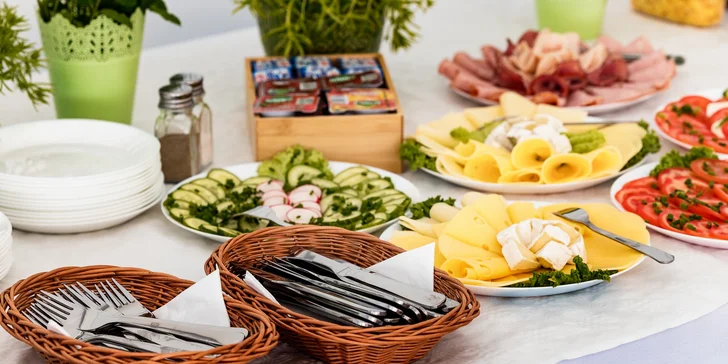 Rodinný pobyt u Energylandie: domek pro 6 osob, wellness zóna a vstup do zábavního Fantazja Parku