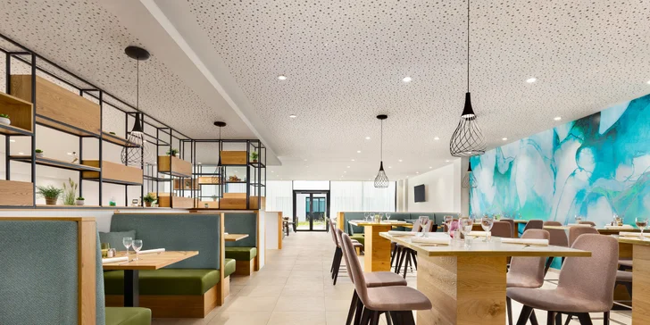 Pobyt v srdci Mnichova: moderní hotel se snídaní i dítě 13,9 let zdarma
