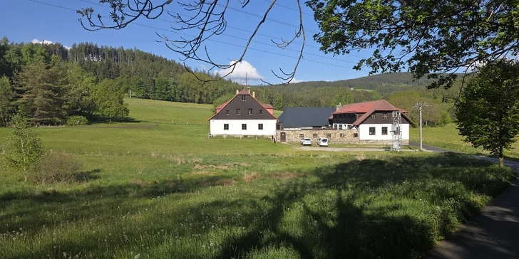 Šumavský sen: statek z 19. století uprostřed přírody kousek od Zadova, snídaně v ceně