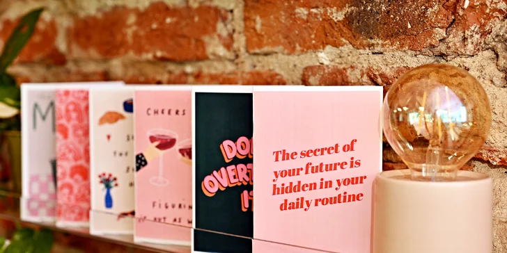 Snídaňové menu v Corner Stories: všední dny a víkendy, nápoje, vajíčka i lívance