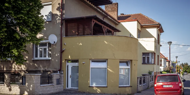 Workshop lití pryskyřicového obrazu pro 1 i 2 osoby: moře nebo abstrakce