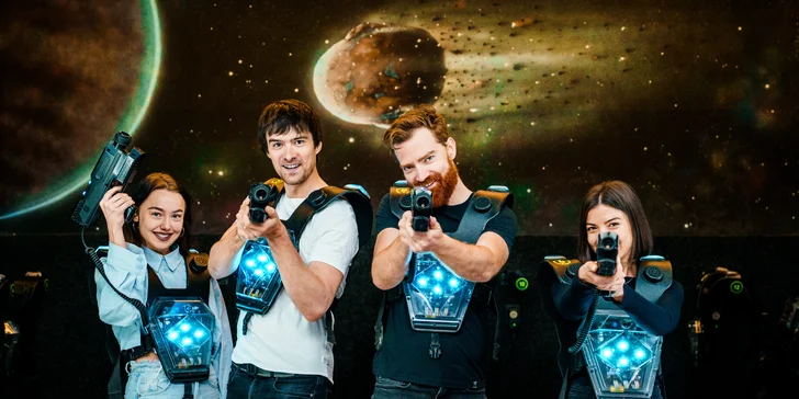 Akce a zábava: laser game pro 1–10 osob v moderní pražské aréně vč. možnosti mít arénu pro sebe