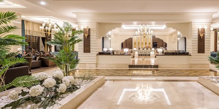 All inclusive dovolená v Turecku: moderní 5* hotel, bazény, animační program, letenky v ceně