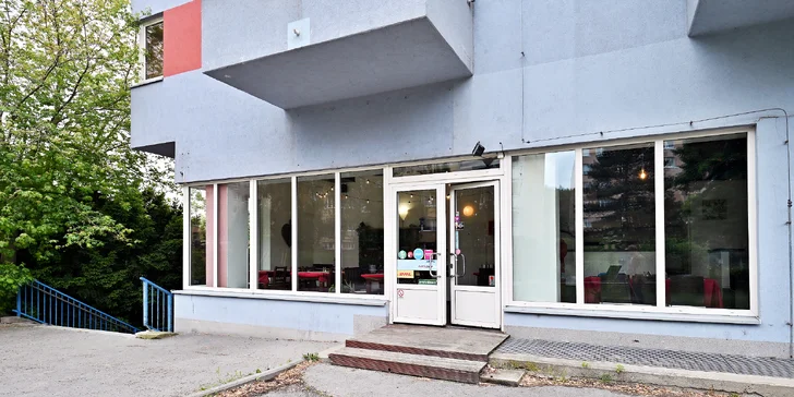 Klasické i vegetariánské indické menu na pražském Motole pro 1 i 2 osoby