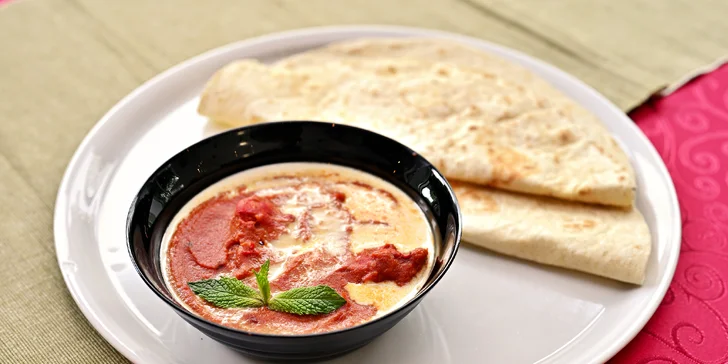 Klasické i vegetariánské indické menu na pražském Motole pro 1 i 2 osoby