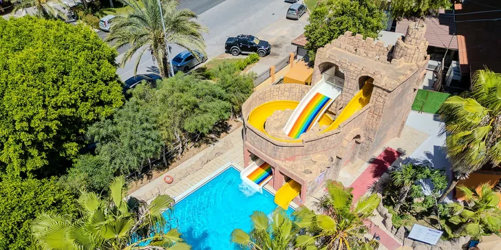 4* hotel v Turecku včetně letenky: all inclusive, bazény, animace pro děti i dospělé