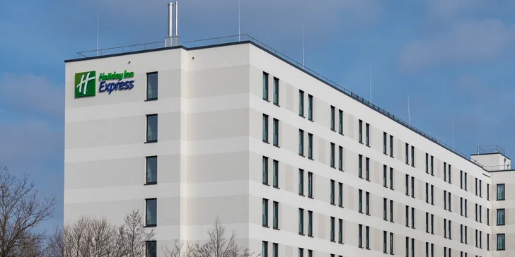 Moderní hotel v Mnichově s bufetovou snídaní: blízko veletržního centra i BMW Weltu