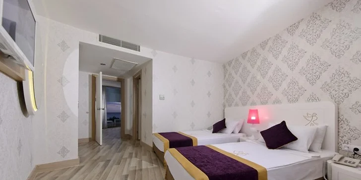 Turecko letecky: 5* resort s vlastní pláží a aquaparkem, all inclusive i animační program