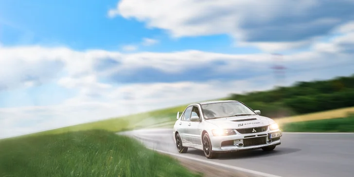 Ostrá jízda s rally jezdcem v Mitsubishi Lancer EVO IX: 15-60 min. řízení či spolujízdy