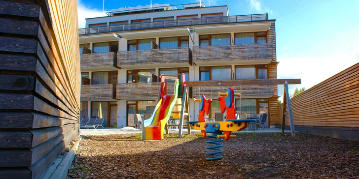 Pobyt ve Schladmingu: 4* hotelu u lanovky, light all inclusive, wellness a karta hosta, děti zdarma