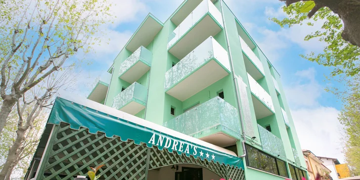 Pohodová dovolená v Rimini: 3* hotel kousek od pláže, snídaně i polopenze, výlety