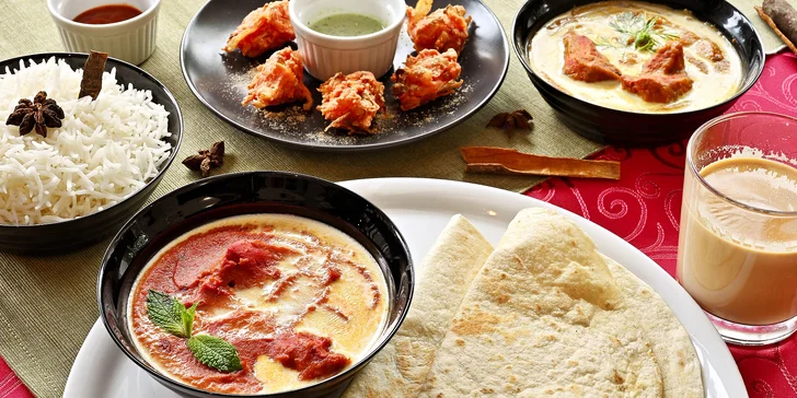 Chicken tikka masala i vindaloo: indické menu pro dvě osoby, předkrm a tradiční čaj