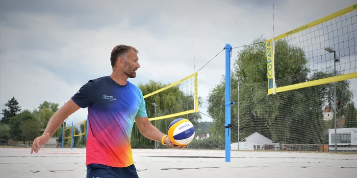Beachvolejbal jako profík: 90minutový trénink ve Střešovicích nebo Žlutých lázních