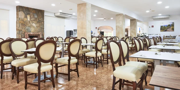 Mallorca letecky: 3* hotel přímo u moře, all inclusive, bazén, denní animační program i diskotéka