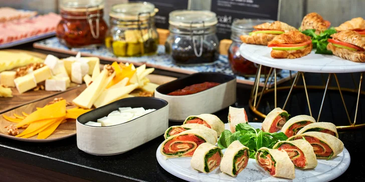 Lisabon: 4* hotel se snídaní, vč. fitness a sauny, 10 minut jízdy od letiště